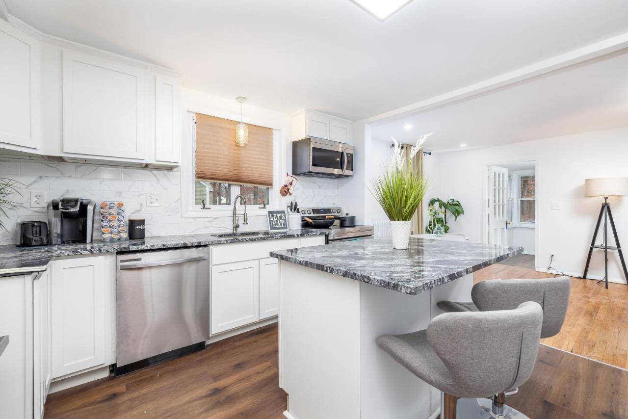 Lovely Ranch House In Windsor, 10 Mins To Hartford Connecticut Esterno foto